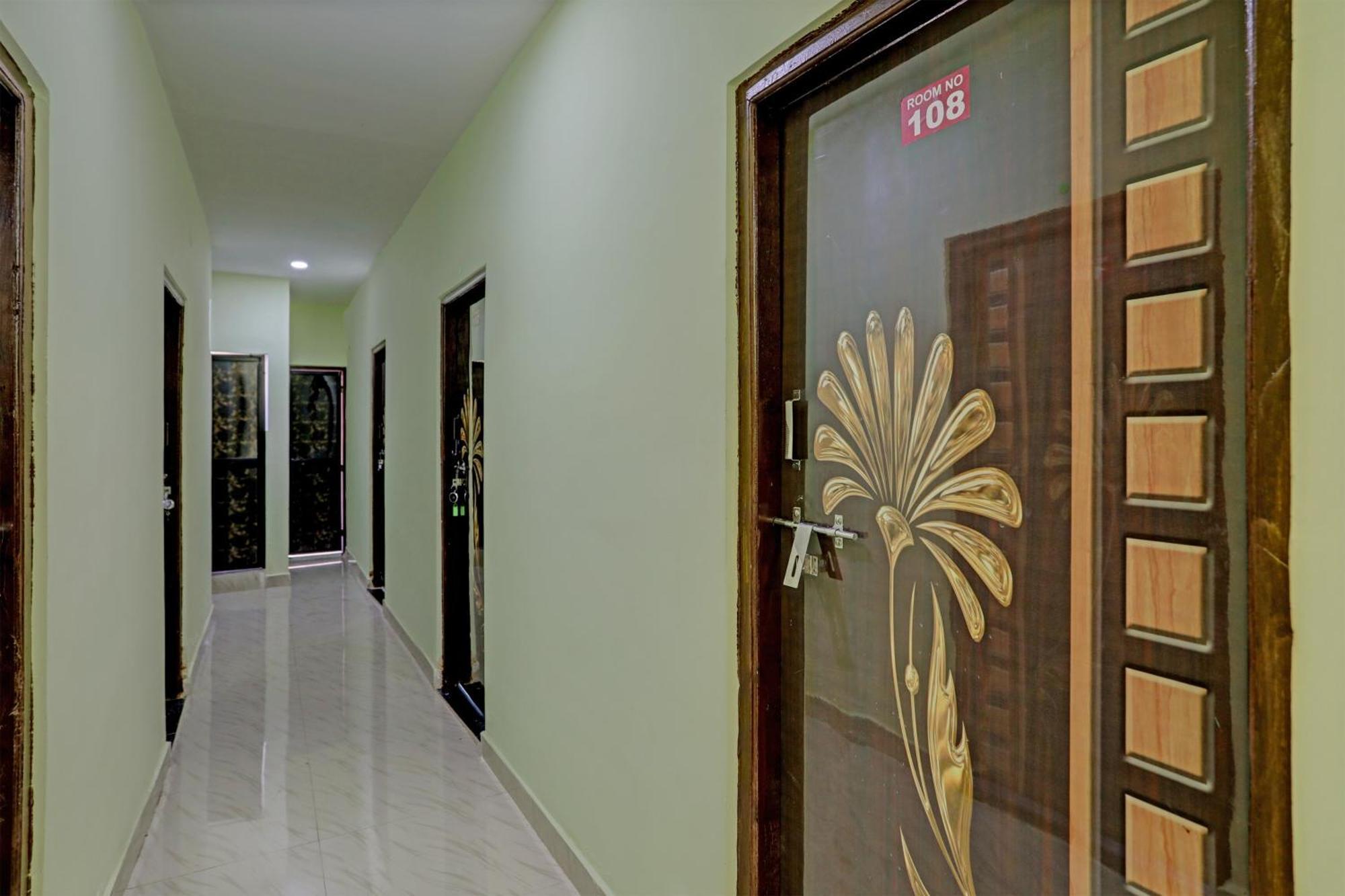 Spot On Hotel Leo Star Chandrapur Exterior photo